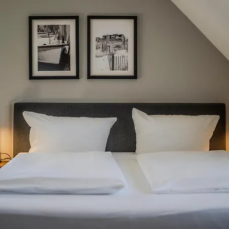 Bohosylt 1 Holiday home Wenningstedt-Braderup